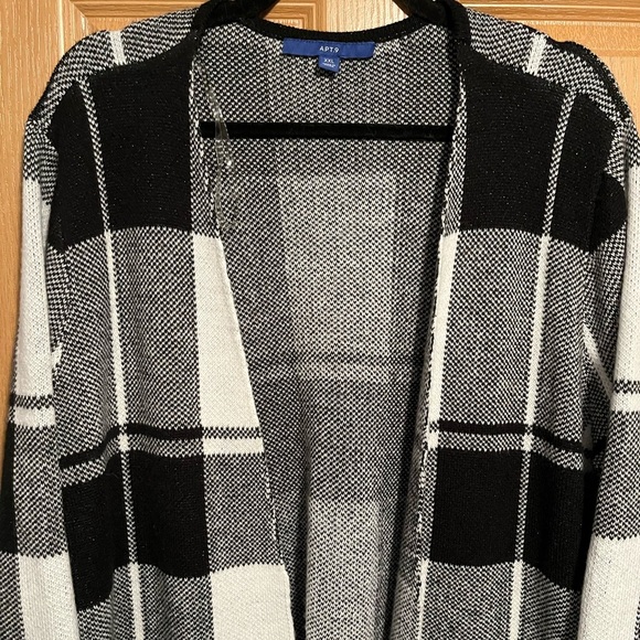 Apt 9 Black and White Plaid Duster Cardigan - Picture 5 of 15